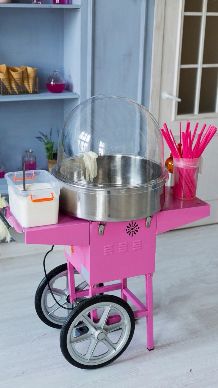 Le chariot rose à barbe à papa